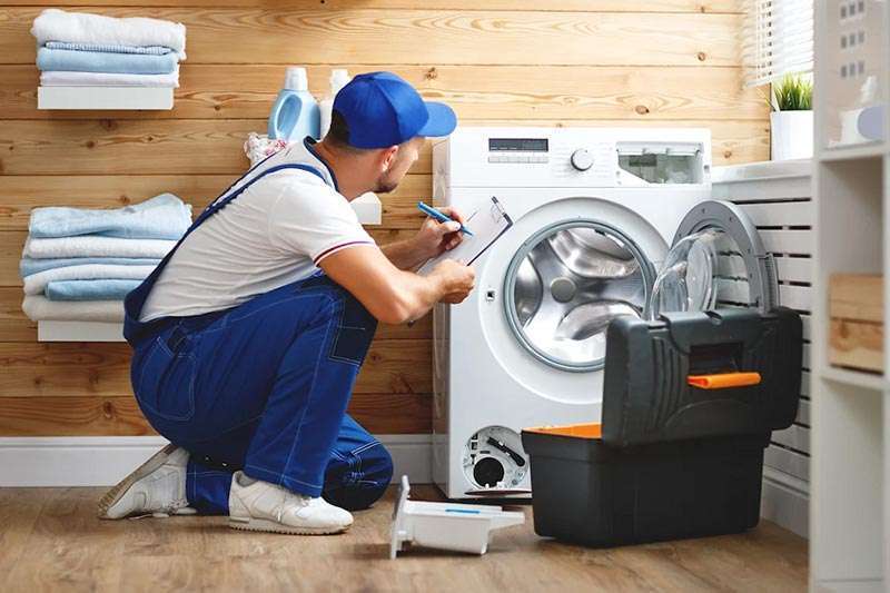 6 علت نچرخیدن دیگ ماشین لباسشویی + راه‌حل