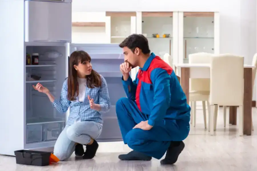 دلیل صدای زیاد یخچال و راه‌های کاهش آن چیست؟